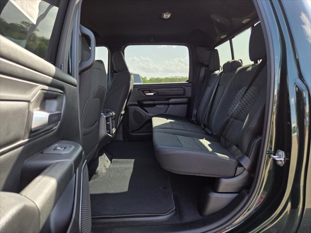 2026 Ram 1500 Express Crew Cab 4x4 5'7" Box