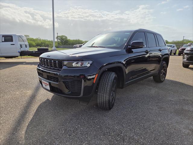 2026 Jeep Grand Cherokee Altitude 4x4