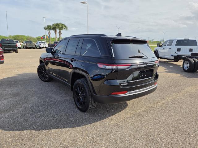 2026 Jeep Grand Cherokee Altitude 4x4