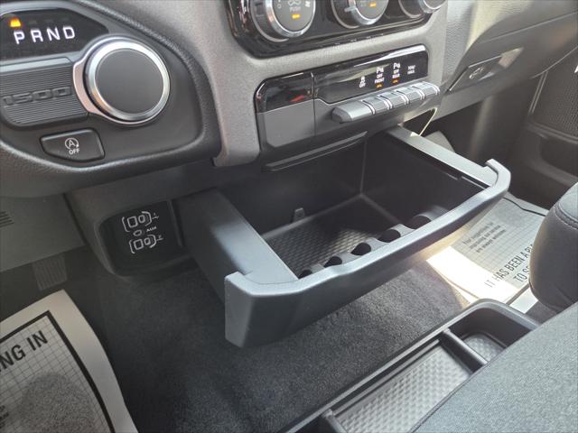2026 Ram 1500 Express Quad Cab 4x2 6'4" Box