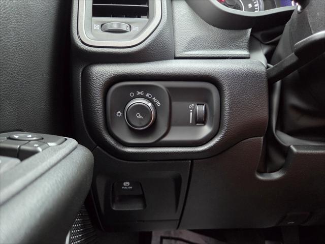 2026 Ram 1500 Tradesman Quad Cab 4x2 6'4" Box