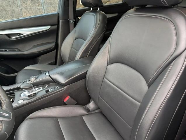 2019 INFINITI QX50 LUXE