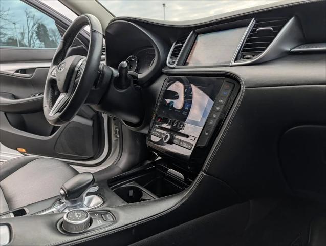 2019 INFINITI QX50 LUXE