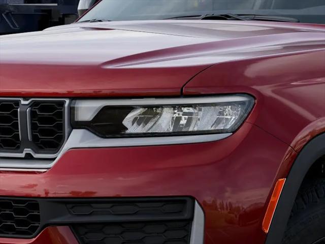 2026 Jeep Grand Cherokee Altitude 4x2