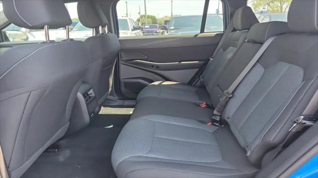2026 Jeep Cherokee Laredo 4x4