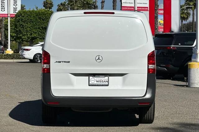 2023 Mercedes-Benz Metris Standard