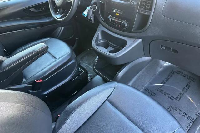 2023 Mercedes-Benz Metris Standard