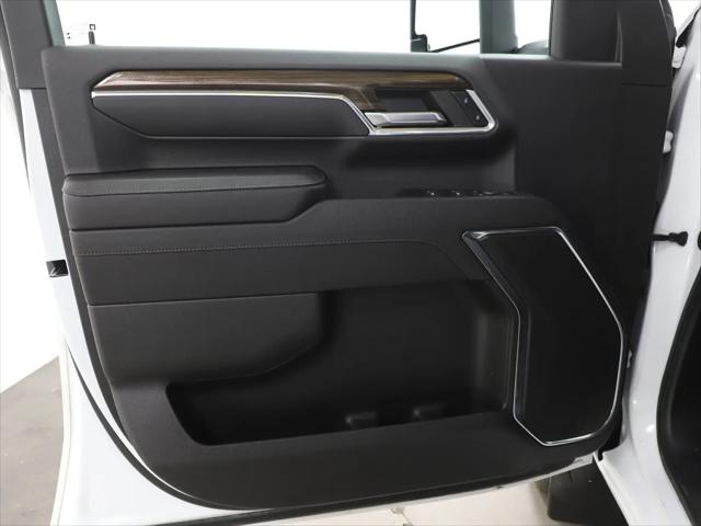 2024 Chevrolet Silverado 3500HD 4WD Double Cab Long Bed LT