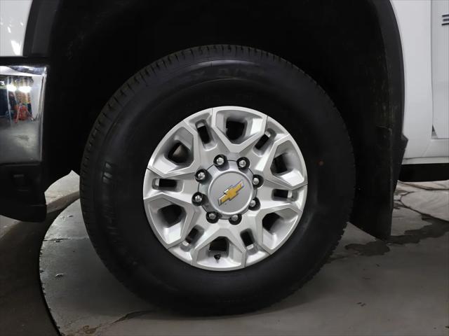 2024 Chevrolet Silverado 3500HD 4WD Double Cab Long Bed LT