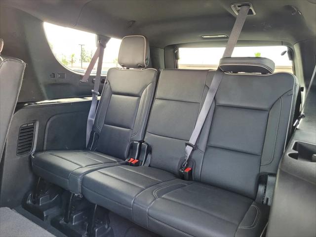 2024 Chevrolet Suburban 2WD Premier