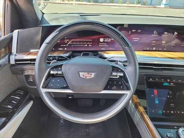 2025 Cadillac Escalade Sport Platinum