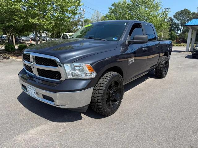 2021 Ram 1500 SLT Crew Cab 4x4 5'7" Box