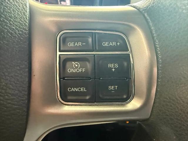 2021 Ram 1500 SLT Crew Cab 4x4 5'7" Box