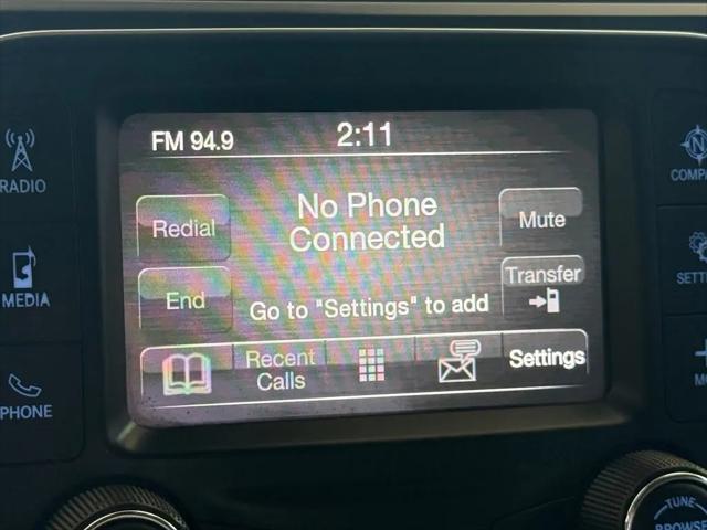 2021 Ram 1500 SLT Crew Cab 4x4 5'7" Box