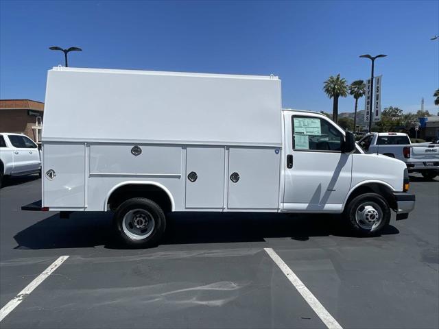 2026 GMC Savana Cutaway Work Van