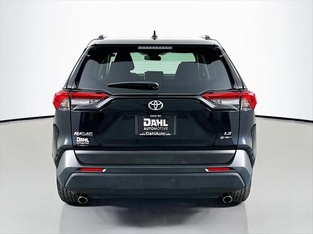 2025 Toyota RAV4 Hybrid LE