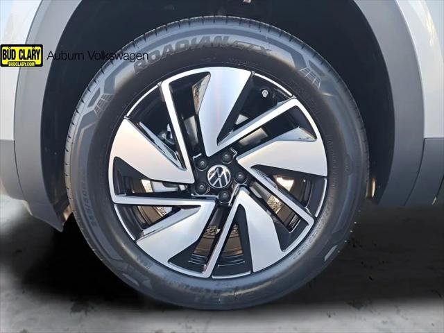 2026 Volkswagen Atlas SE with Technology