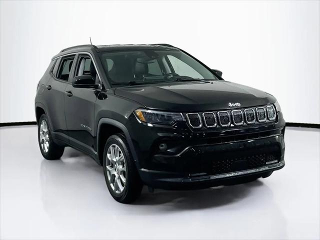 2022 Jeep Compass Latitude Lux 4x4