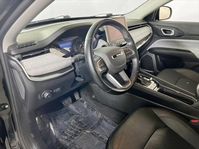 2022 Jeep Compass Latitude Lux 4x4
