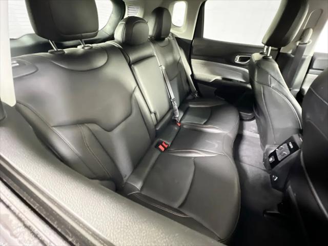 2022 Jeep Compass Latitude Lux 4x4