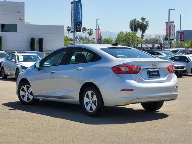 2017 Chevrolet Cruze LS Auto