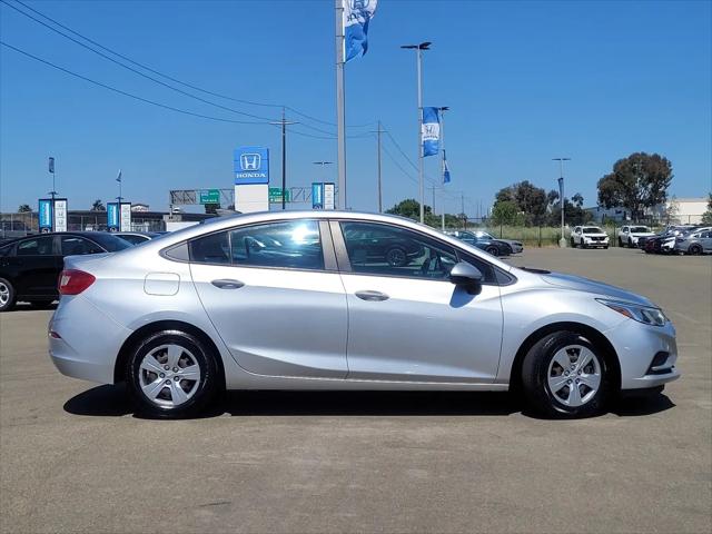 2017 Chevrolet Cruze LS Auto