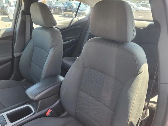 2017 Chevrolet Cruze LS Auto