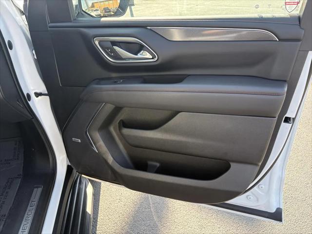 2023 Chevrolet Tahoe 4WD RST