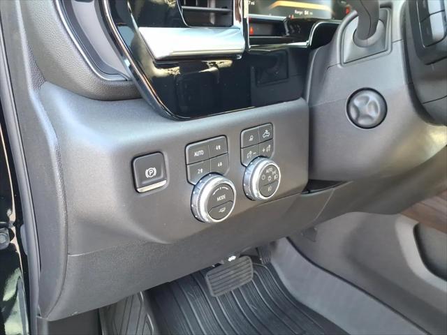 2026 GMC Sierra 1500 Crew Cab, Short Bed, SLT, 4WD