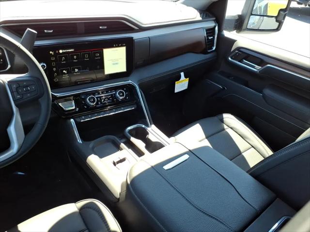 2026 GMC Sierra 2500HD Crew Cab, Standard Bed, Denali, 4WD