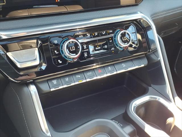 2026 GMC Sierra 2500HD Crew Cab, Standard Bed, Denali, 4WD