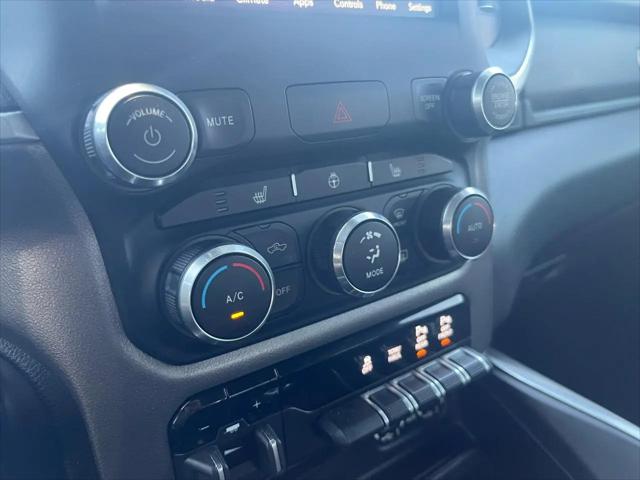 2019 Ram 1500 Big Horn/Lone Star Crew Cab 4x4 57 Box