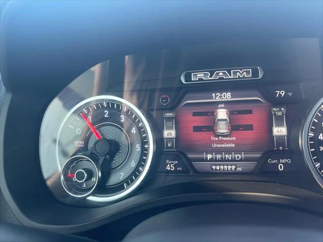 2019 Ram 1500 Big Horn/Lone Star Crew Cab 4x4 57 Box