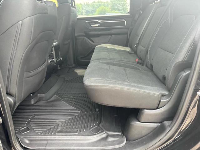 2019 Ram 1500 Big Horn/Lone Star Crew Cab 4x4 57 Box