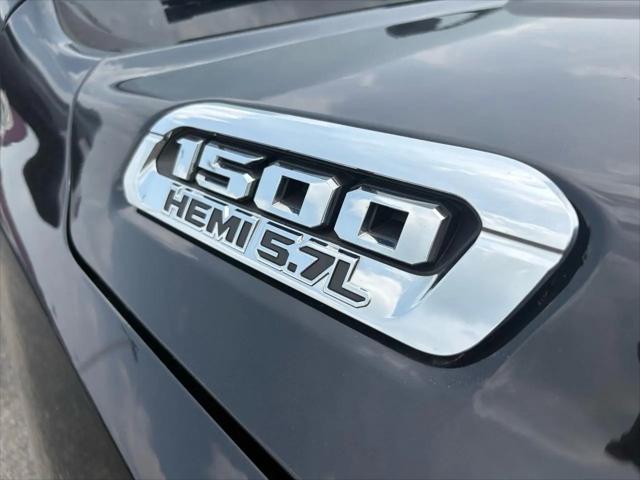 2019 Ram 1500 Big Horn/Lone Star Crew Cab 4x4 57 Box