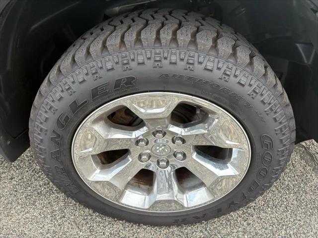 2019 Ram 1500 Big Horn/Lone Star Crew Cab 4x4 57 Box