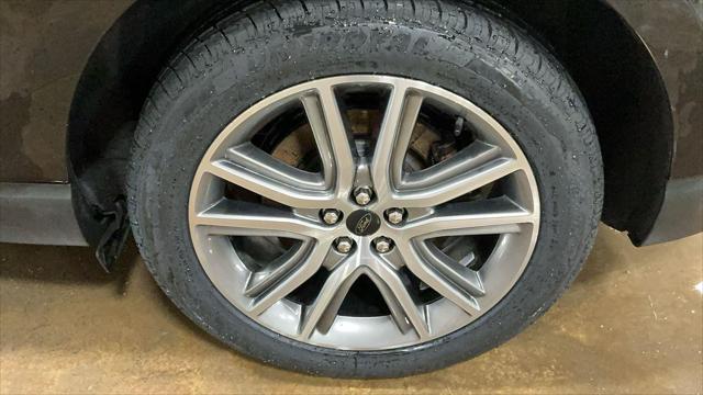 2023 Ford Edge Titanium