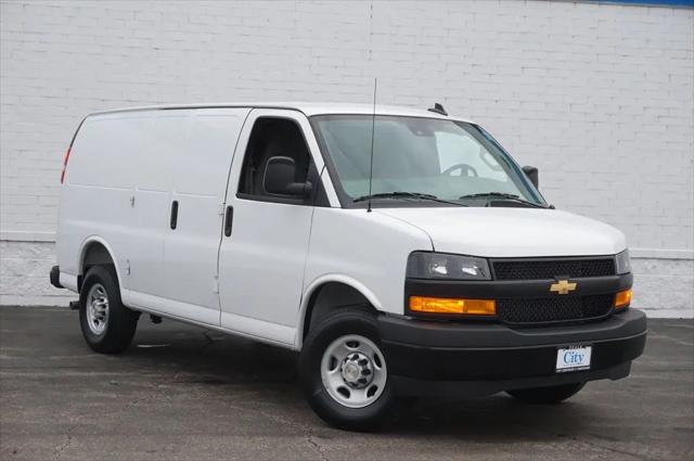 2026 Chevrolet Express Cargo Van 2500 Regular Wheelbase, WT, RWD