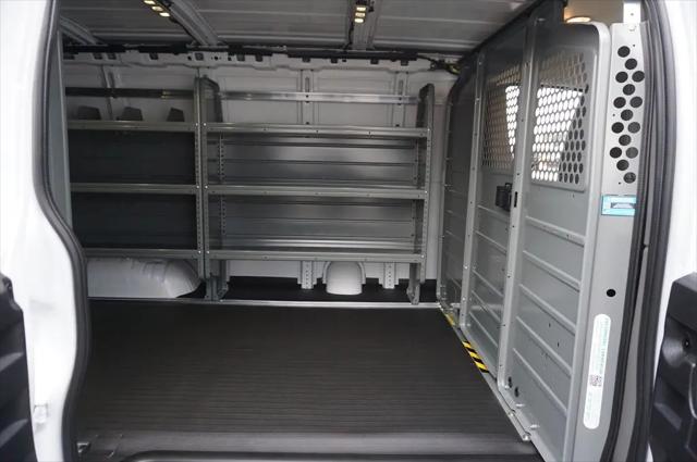 2026 Chevrolet Express Cargo Van 2500 Regular Wheelbase, WT, RWD