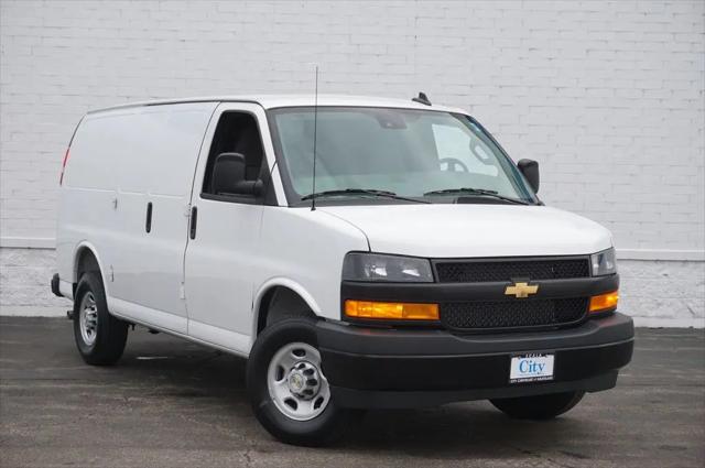 2026 Chevrolet Express Cargo Van 2500 Regular Wheelbase, WT, RWD