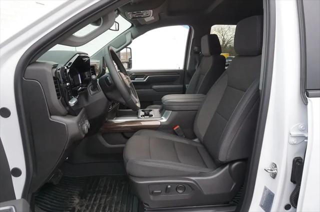 2026 Chevrolet Silverado 2500HD Crew Cab, Standard Bed, LT, 4WD