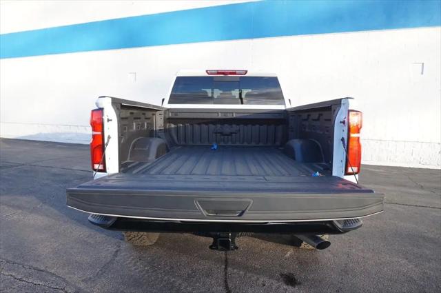 2026 Chevrolet Silverado 2500HD Crew Cab, Standard Bed, LT, 4WD