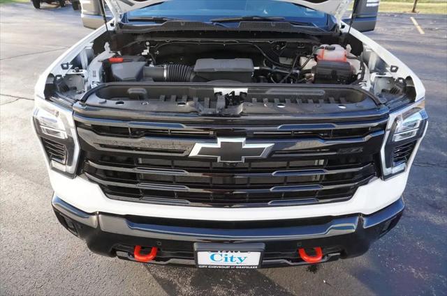 2026 Chevrolet Silverado 2500HD Crew Cab, Standard Bed, LT, 4WD