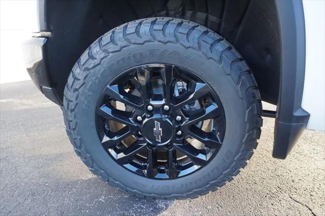 2026 Chevrolet Silverado 2500HD Crew Cab, Standard Bed, LT, 4WD