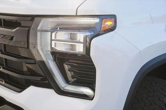 2026 Chevrolet Silverado 2500HD Crew Cab, Standard Bed, LT, 4WD