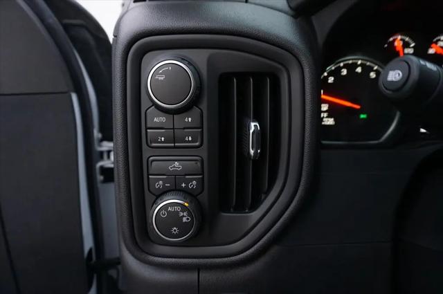 2025 Chevrolet Silverado 1500 4WD Crew Cab Short Bed Custom Trail Boss