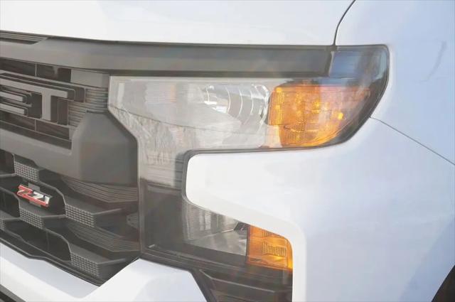 2025 Chevrolet Silverado 1500 4WD Crew Cab Short Bed Custom Trail Boss