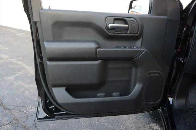 2026 Chevrolet Silverado 1500 4WD Crew Cab Standard Bed Custom Trail Boss