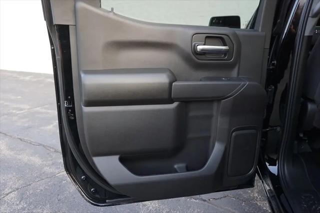 2026 Chevrolet Silverado 1500 4WD Crew Cab Standard Bed Custom Trail Boss