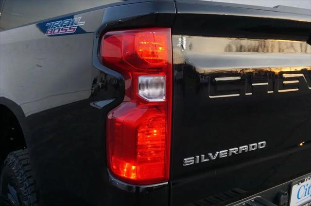 2026 Chevrolet Silverado 1500 4WD Crew Cab Standard Bed Custom Trail Boss